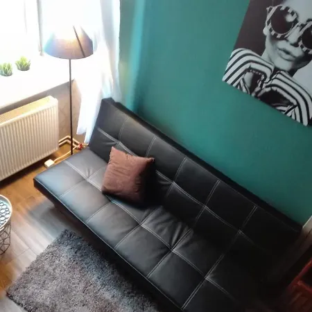 Radziwillowska 25, One-bedroom Διαμέρισμα Krasków